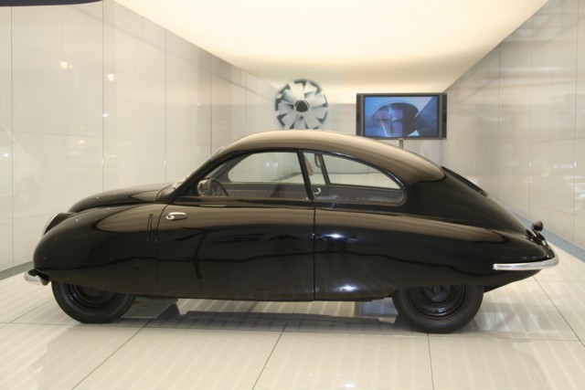 1947 / Saab 92.001 - In 1945, Saab decided to venture outside its aeronautical engineering operations and manufacture cars. The handmade prototype - Saab 92.001 - was ready in 1946 and shown to the press and public the following year. Saab�s characteristic traits were there from the start - front-wheel drive and good aerodynamic lines. 