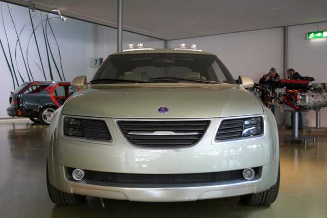 2001 - Saab 9x 
