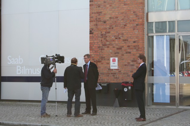 General Motors Sweden director giving a interview about the future of Saab